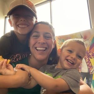 Meet your Posher, Brooke